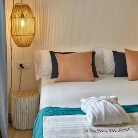 Arenal D'en Castell North 公寓 *